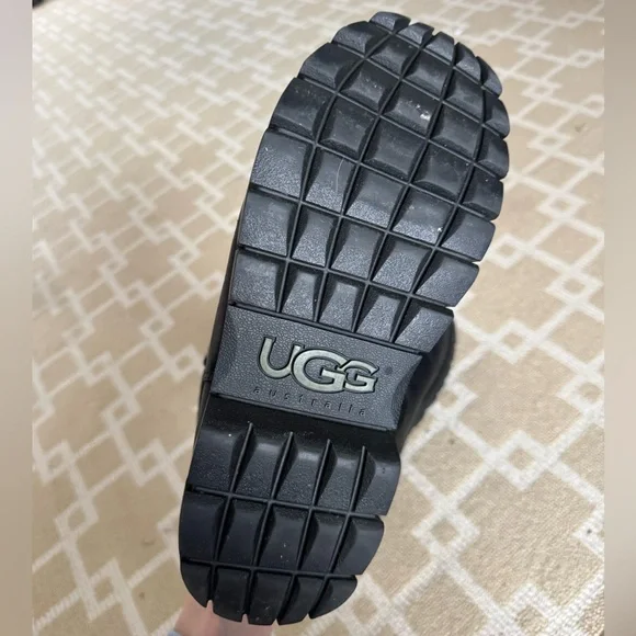 UGG Australia Vintage Beacon Shearling Leather Winter Boots Warm Black 12